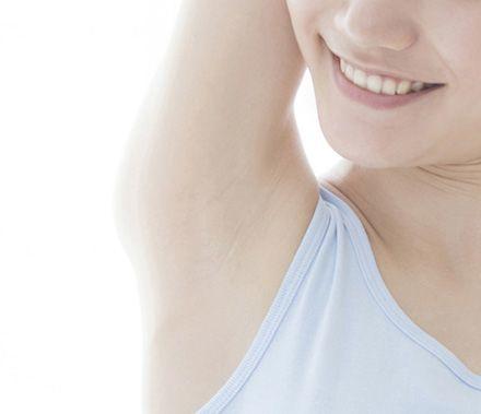 わきが・多汗症の女性