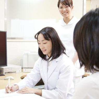 婦人科を受診する