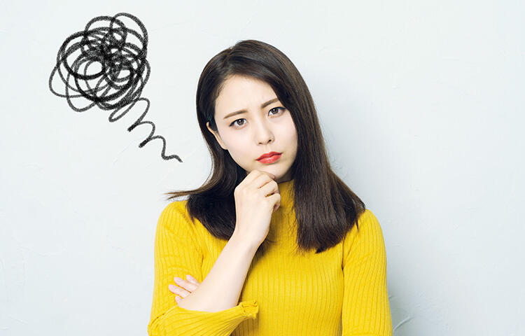 顔のたるみはどうして起きる?