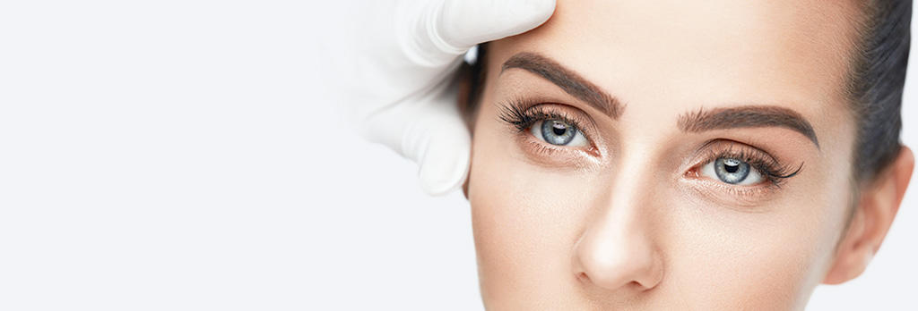 眉下切開法 eyebrow