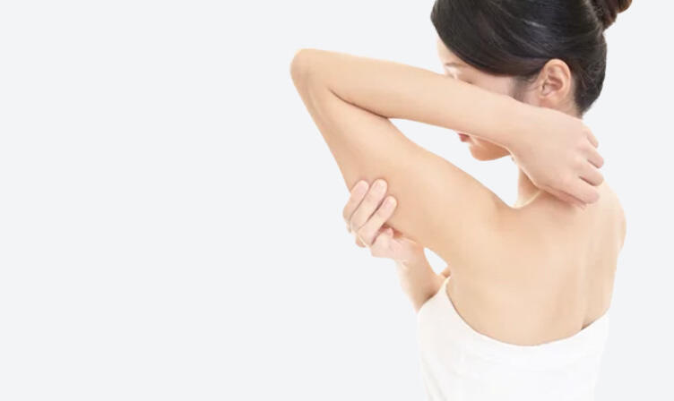 毛孔性苔癬ダーマペン4 lichen-dermapen