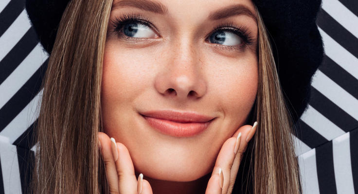 人中短縮＆口角拳上